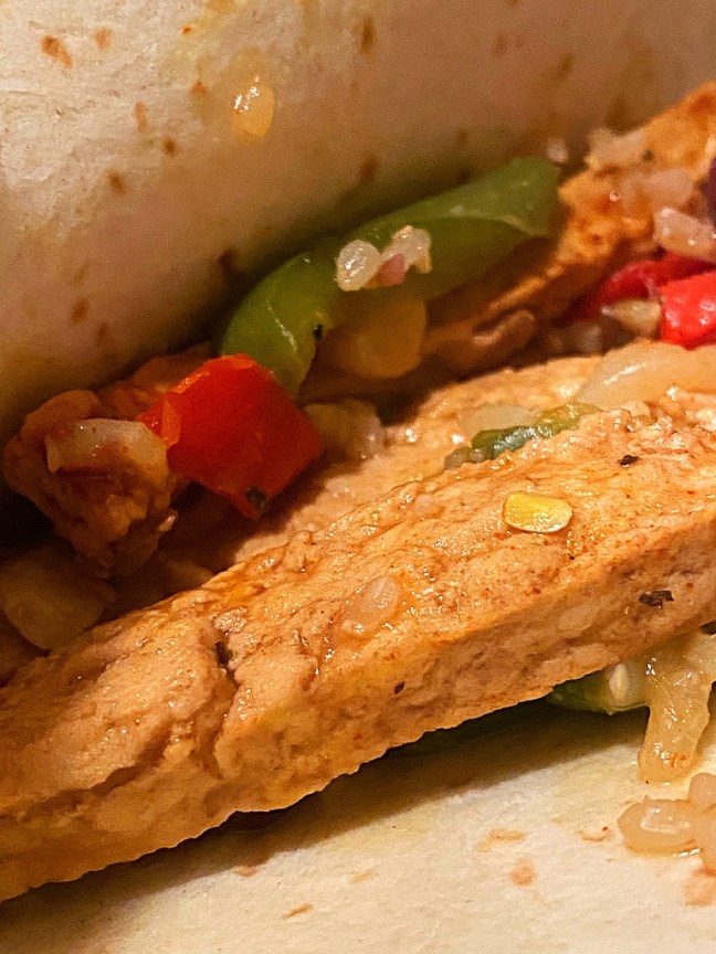 D39AF3F5-BDCC-42F0-89D2-397277EC5DE3_1_105_c