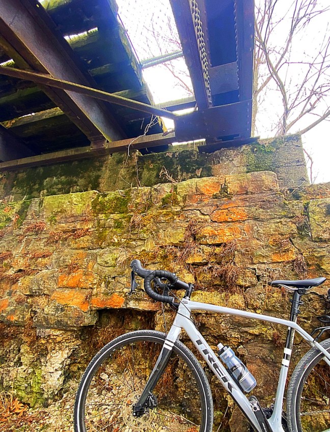 08CD867E-0C94-47D7-A6CD-A7281EE41420_1_105_c