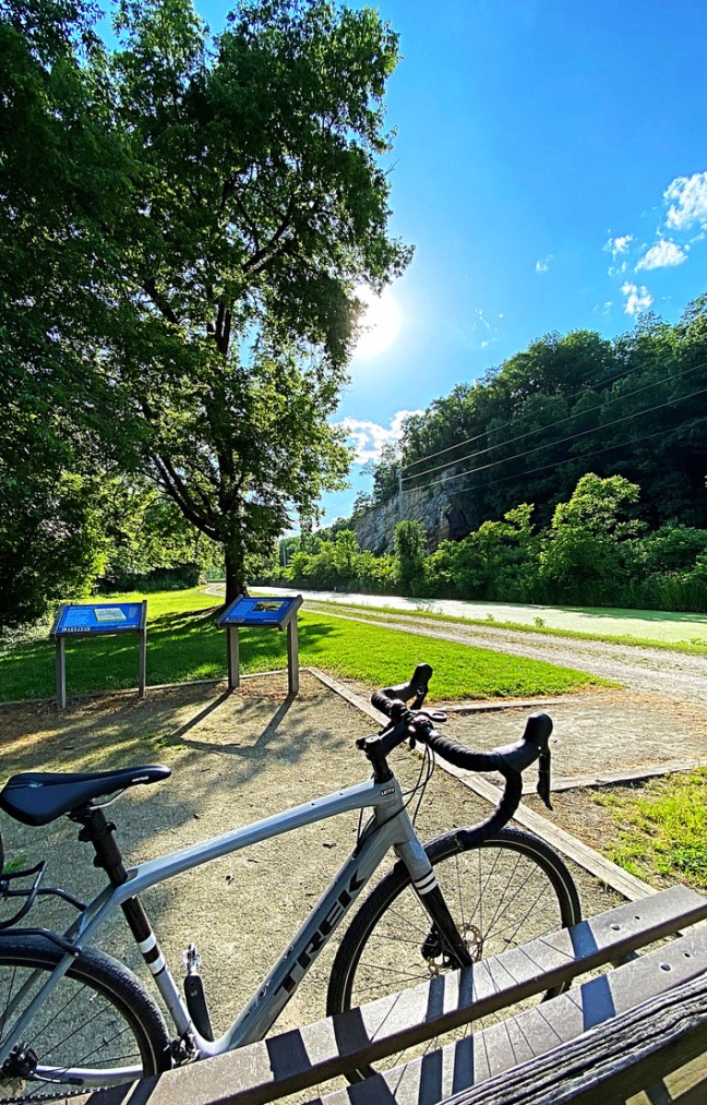 0862A8F3-A876-447C-BAA4-518A9CE80927_1_105_c