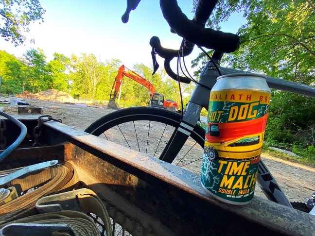 1F365062-5FB1-4CB7-8B33-62C1A5A107D8_1_105_c