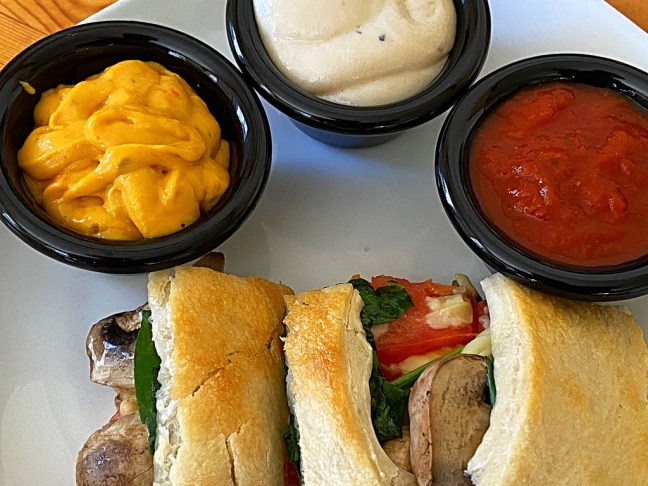 6CA81140-25CC-4E93-B37B-B960E844035E_1_105_c