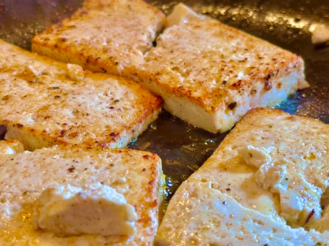 D0F2A160-AEFE-40B0-9D56-E1583654D2C4_1_105_c